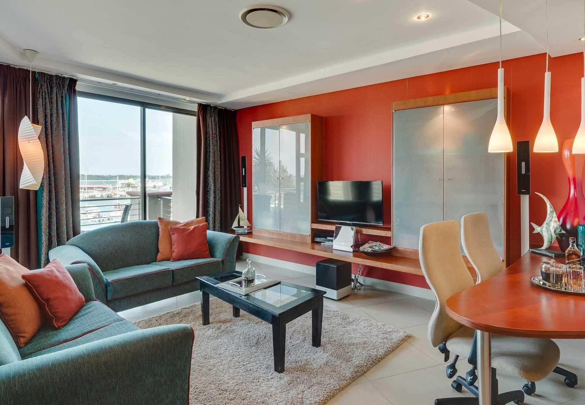 Bon Hotel Waterfront ريتشاردز باي المظهر الخارجي الصورة